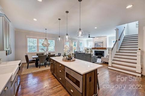 911 Millbrook Rd, Charlotte, NC 28211 photo 14