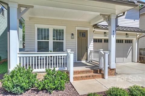 911 Millbrook Rd, Charlotte, NC 28211 photo 3