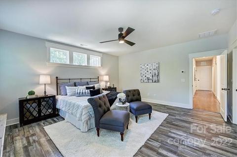 911 Millbrook Rd, Charlotte, NC 28211 photo 28