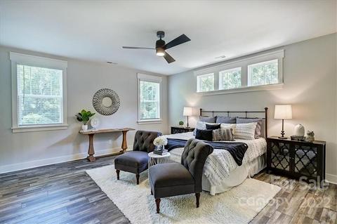 911 Millbrook Rd, Charlotte, NC 28211 photo 26