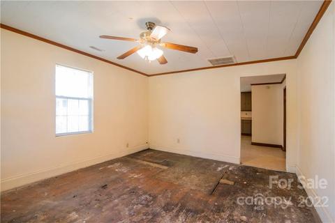 605 E 13th St, Kannapolis, NC 28083 photo 5