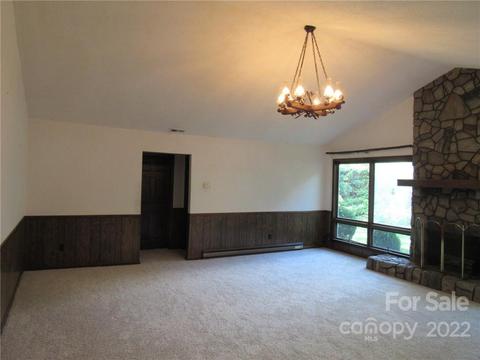 31 Ridgeline Rd, Clyde, NC 28721 photo 13