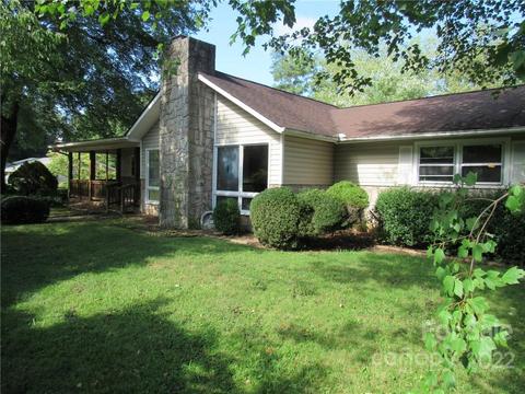 31 Ridgeline Rd, Clyde, NC 28721 photo 1