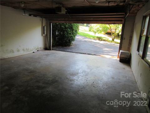 31 Ridgeline Rd, Clyde, NC 28721 photo 36