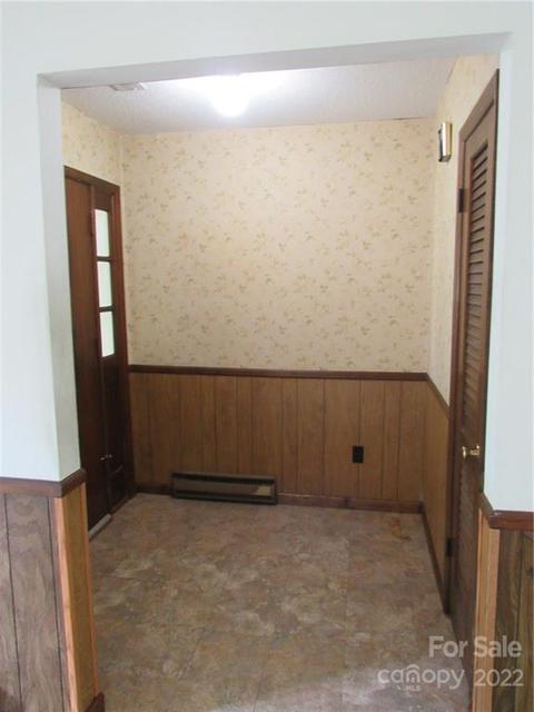 31 Ridgeline Rd, Clyde, NC 28721 photo 9
