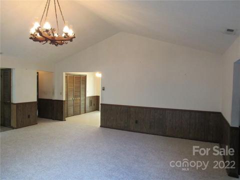 31 Ridgeline Rd, Clyde, NC 28721 photo 12