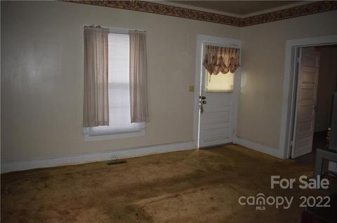 603 11th St, Kannapolis, NC 28083 photo 4