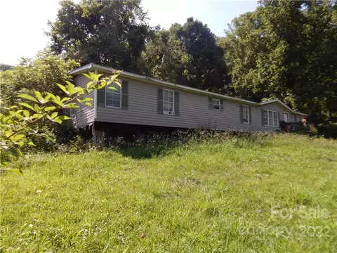 124 Oconeechee Rd, Clyde, NC 28721 photo 11