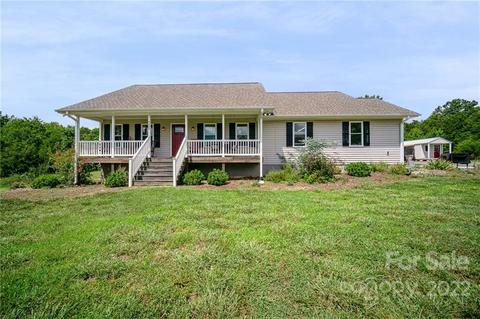 4425 Haystack Dr, Rockwell, NC 28138 photo 1