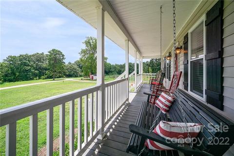 4425 Haystack Dr, Rockwell, NC 28138 photo 4