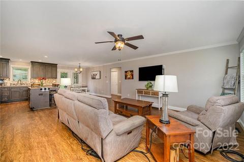 4425 Haystack Dr, Rockwell, NC 28138 photo 8