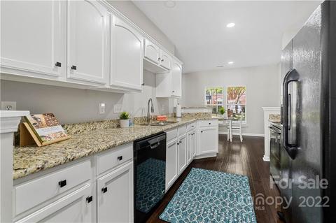 9560 Glenashley Dr, Cornelius, NC 28031 photo 6