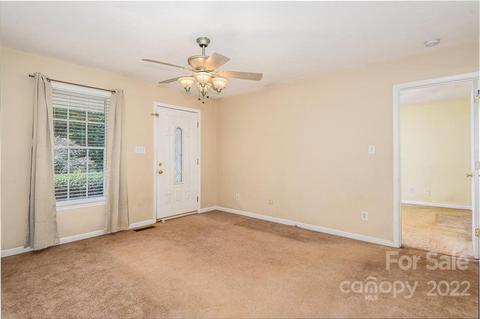 247 Cedar Forest Loop, Hickory, NC 28601 photo 4