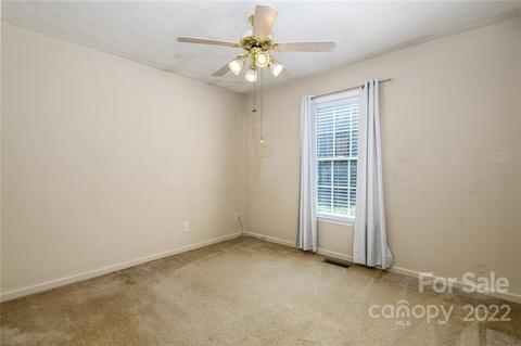 247 Cedar Forest Loop, Hickory, NC 28601 photo 12