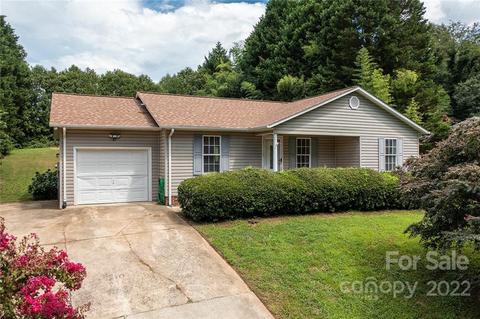 247 Cedar Forest Loop, Hickory, NC 28601 photo 1