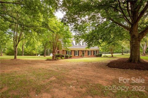 1247 Trailstream Dr, Lancaster, SC 29720 photo 3