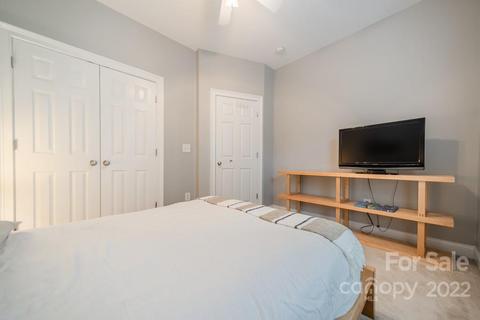 323 Ohenry Ave, Davidson, NC 28036 photo 30