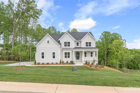 127 Broad Birch Dr, Davidson, NC 28036