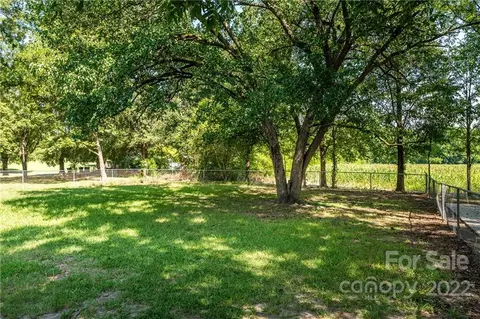 302 Faculty Dr, Wingate, NC 28174 photo 22