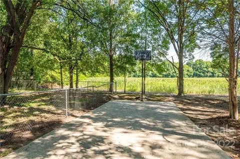 302 Faculty Dr, Wingate, NC 28174 photo 24