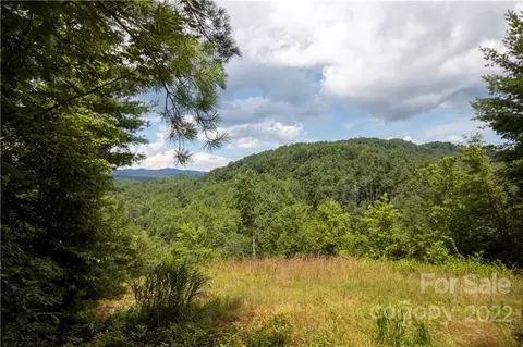 Misty Rock 561 Lane #561, Lenoir, NC 28645