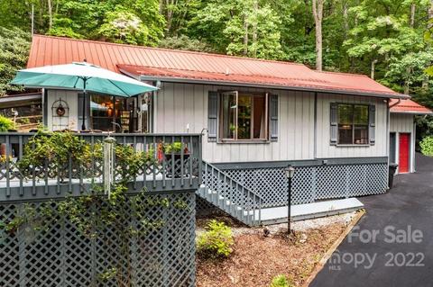 57 Spring Rd, Spruce Pine, NC 28777 photo 1