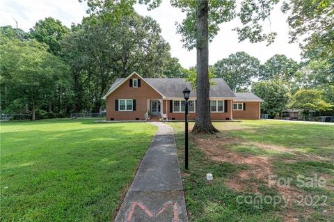 317 Stevens St, Monroe, NC 28112 photo 4