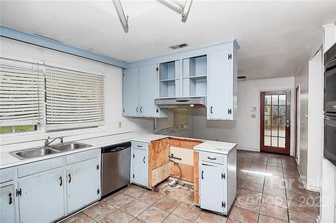 410 Robin Dr, Monroe, NC 28112 photo 12