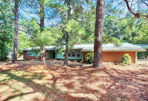 410 Robin Dr, Monroe, NC 28112 photo 1