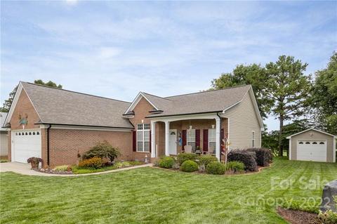 1253 Danielle Downs Ct SE, Concord, NC 28025 photo 2