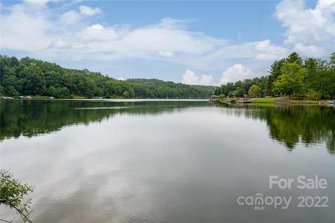 84 Ulvda Ct, Brevard, NC 28712 photo 3