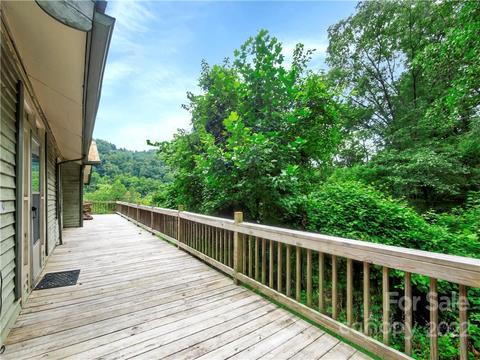 2731 Redmon Rd, Marshall, NC 28753 photo 4