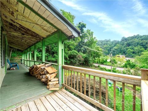 2731 Redmon Rd, Marshall, NC 28753 photo 8
