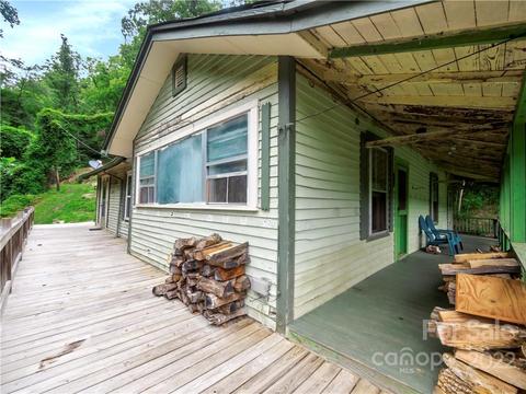 2731 Redmon Rd, Marshall, NC 28753 photo 5