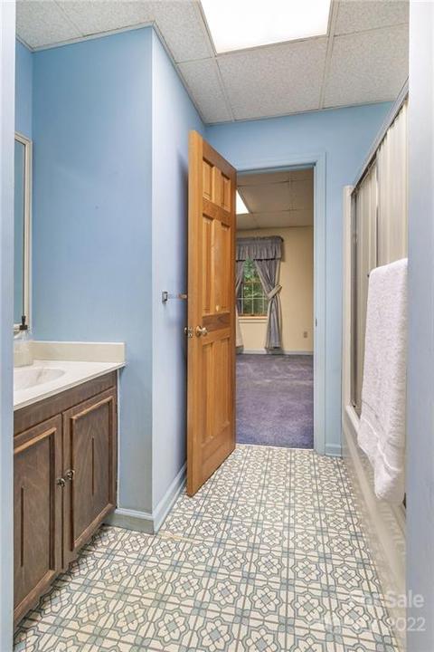 231 Davis Dr, Morganton, NC 28655 photo 16