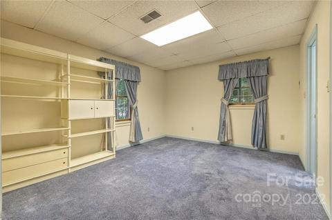 231 Davis Dr, Morganton, NC 28655 photo 15
