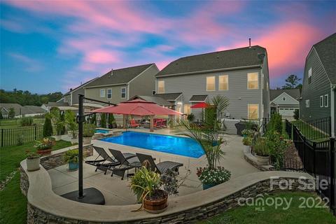 3042 Dindle Dr, Lancaster, SC 29720 photo 1