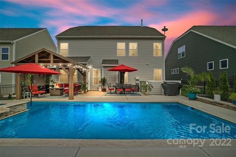 3042 Dindle Dr, Lancaster, SC 29720 photo 2