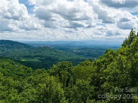 579 Elk Mountain Scenic 7 Hwy #7, Asheville, NC 28804