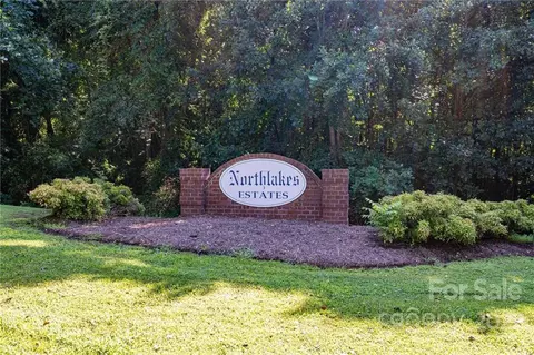 6526 Emory Dr, Hickory, NC 28601 photo 5