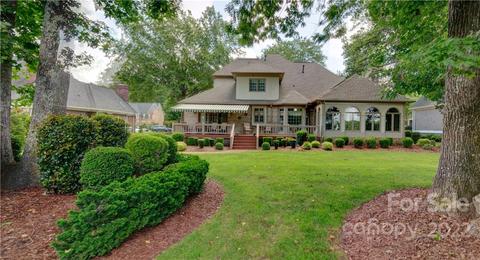 17940 River Ford Dr, Davidson, NC 28036 photo 3