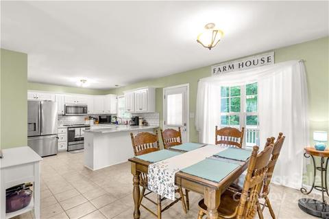 3258 Silver Fox Cir, Lancaster, SC 29720 photo 8