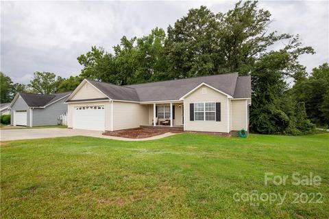 3258 Silver Fox Cir, Lancaster, SC 29720 photo 3