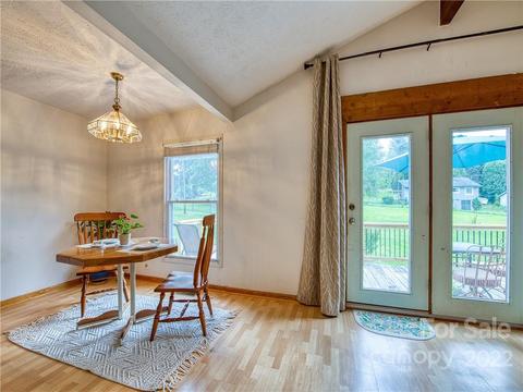 47 Cresthaven Dr, Clyde, NC 28721 photo 13
