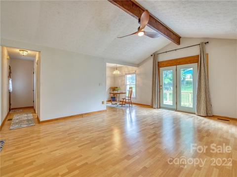 47 Cresthaven Dr, Clyde, NC 28721 photo 10