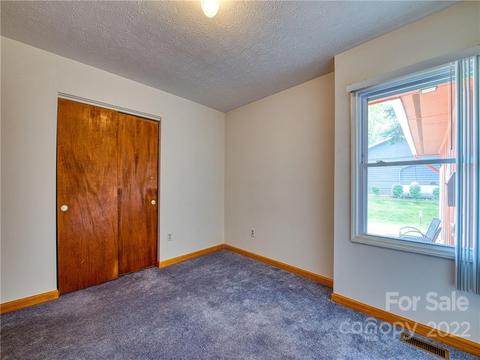 47 Cresthaven Dr, Clyde, NC 28721 photo 25