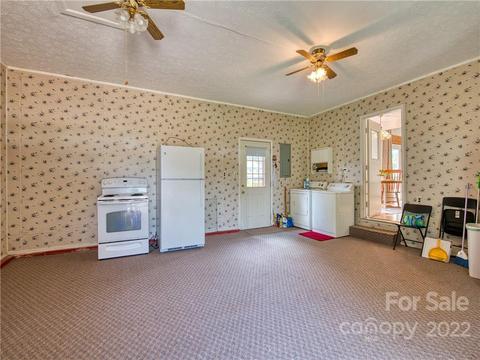 47 Cresthaven Dr, Clyde, NC 28721 photo 17