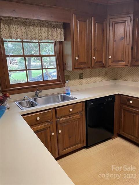 2228 Knollgate Dr, Monroe, NC 28112 photo 5