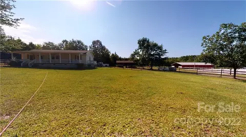 3081 Sentry Rd, Lancaster, SC 29720 photo 3