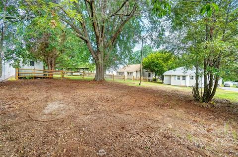304 E 10th St, Kannapolis, NC 28083 photo 34